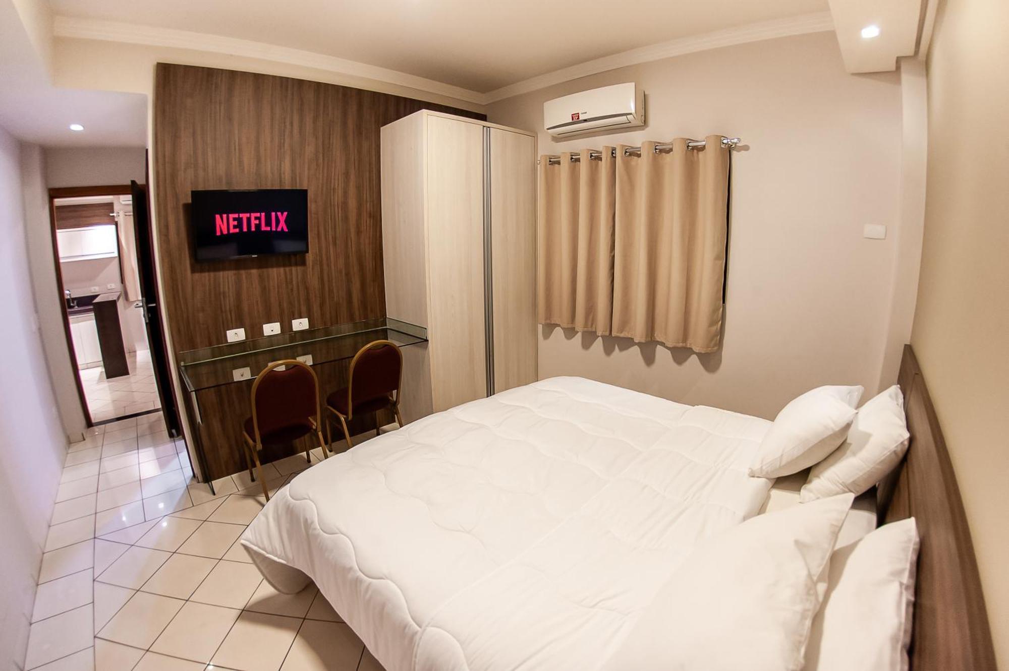 London Hotel Londrina Room photo