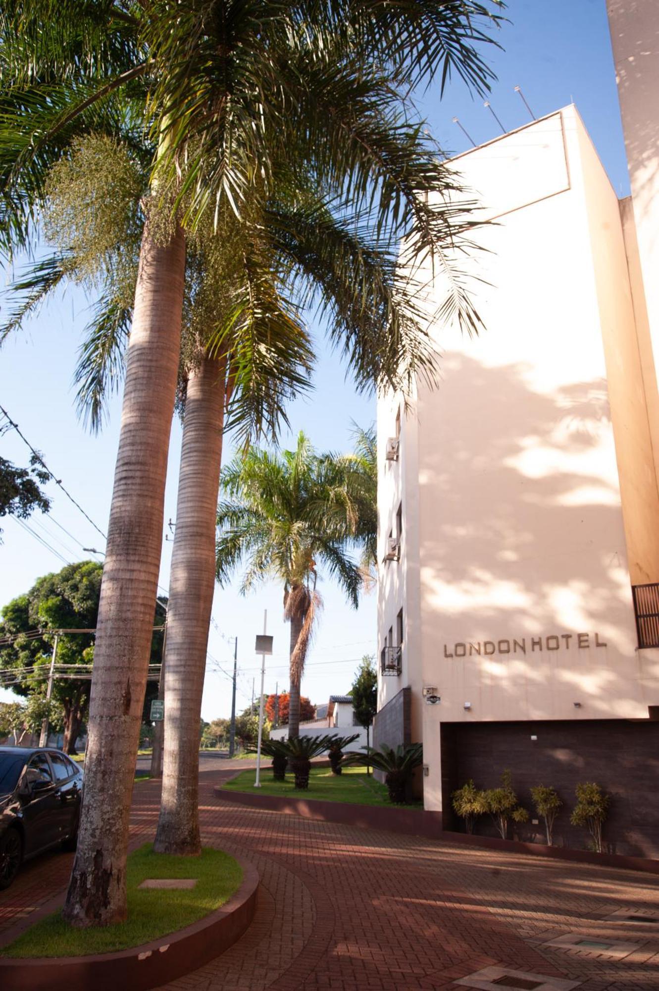London Hotel Londrina Exterior photo