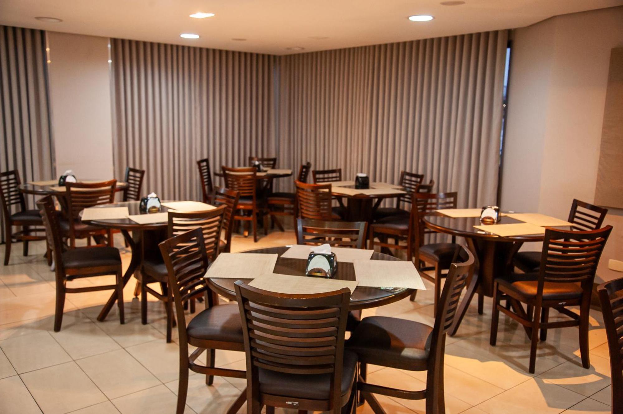 London Hotel Londrina Exterior photo